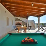 View 4 * Подстрана